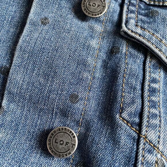 LOFT Polka Dot Jean Jacket Button Front Womens Size Medium - Picture 7 of 10